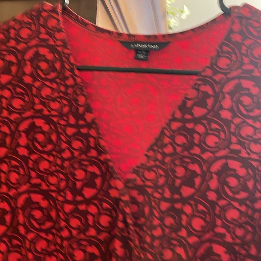 Lands End wrap long sleevee dress red and black womens flattering